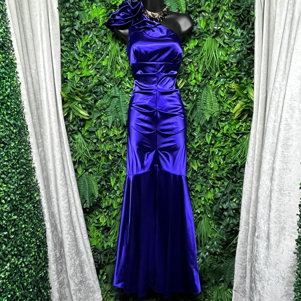 One Shoulder Dress XS Royal Purple Satin Mermaid Gown Ruched Floral Detail 3794 - Picture 2 of 6